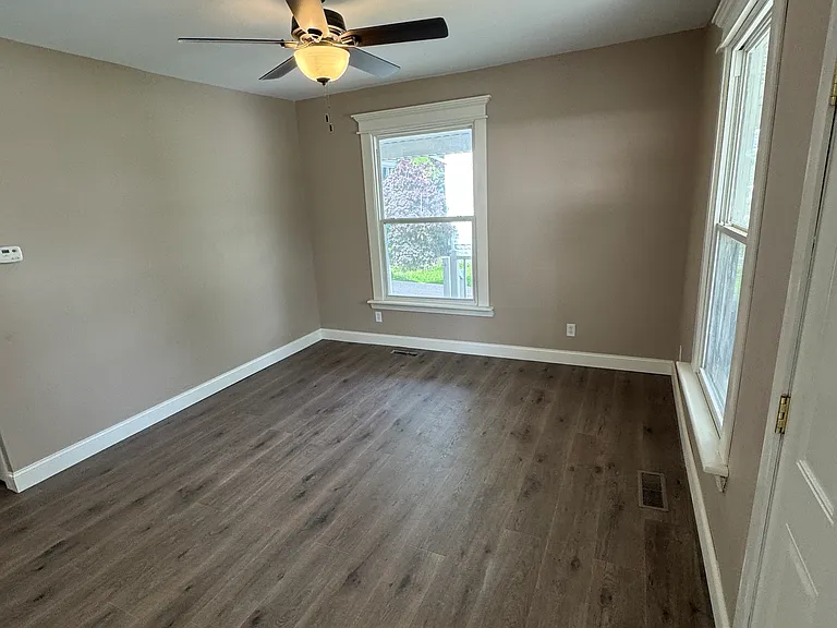 452 W Adams St #1 — Photo 14