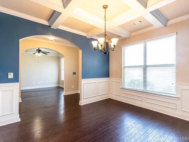 9212 Concord Park Dr — Photo 4