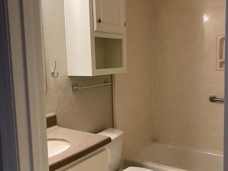 1803 Liberty Dr #1803 — Photo 11