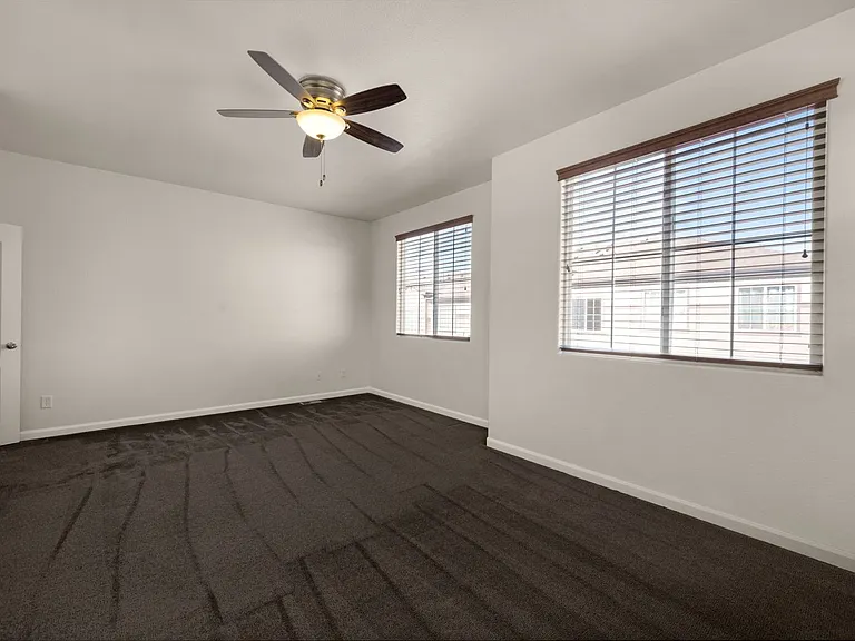 4723 Mossy Rock Grv — Photo 23