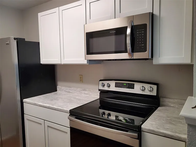 3130 Forestbrook Dr — Photo 21