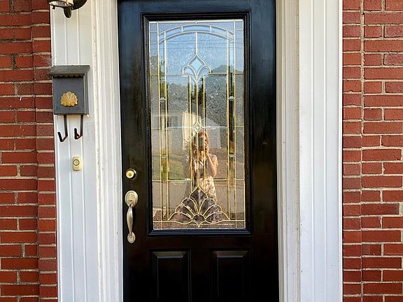 2nd image of 914 Gates St