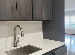 8 Beech Spring Dr, Summit, NJ 07901