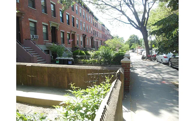 Rented by Douglas Elliman | media 4