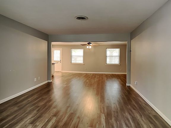 3rd image of 1334 Belaire Dr