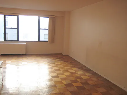 Sold by Realmart Realty LLC | media 14