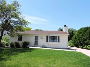 1927 S Main St, Oshkosh, WI 54902