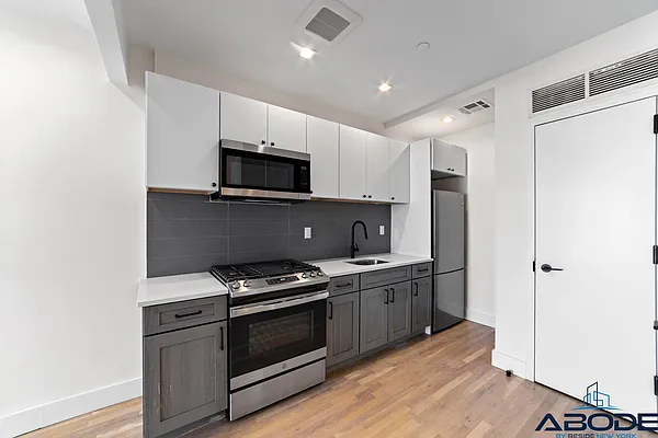 Rented by ABODE NYC LLC | media 3