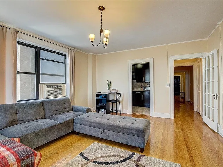 2600 Kennedy Blvd #8L — Photo 4