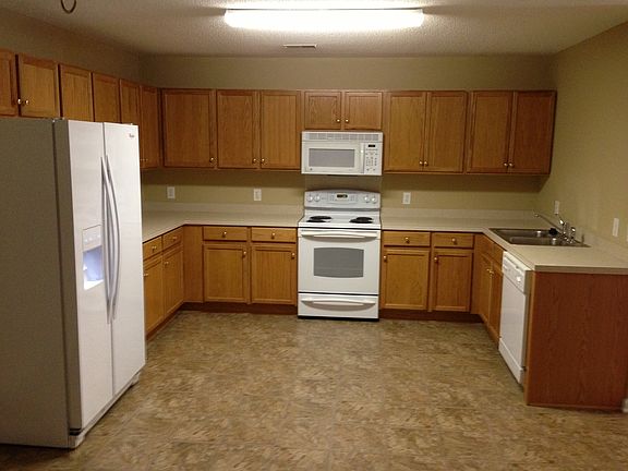 2nd image of 100 Kilpatrick Ct