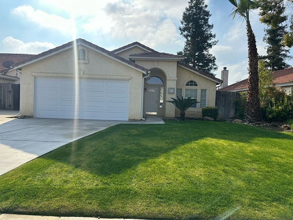 1st image of 8807 Rollingbay Dr
