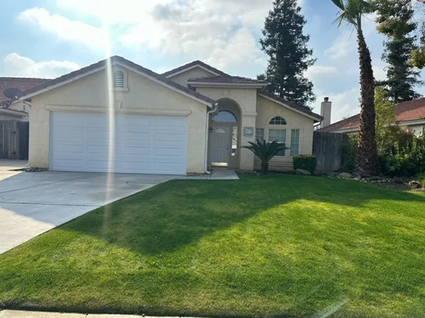 8807 Rollingbay Dr, Bakersfield, CA 93312