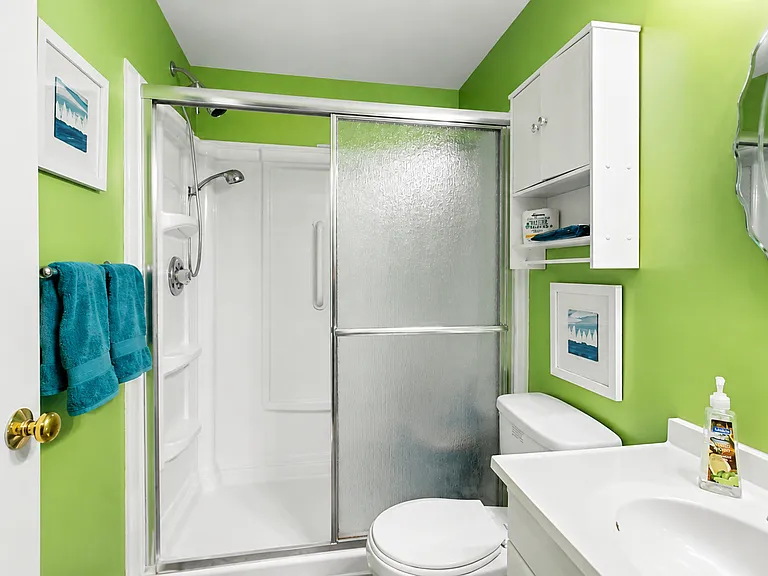 647 Lucky Leaf Cir #B — Photo 8