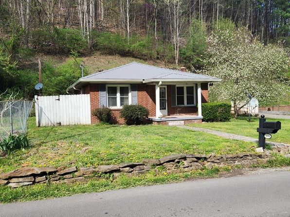 1434 Little Prater Rd, Grundy, VA 24614