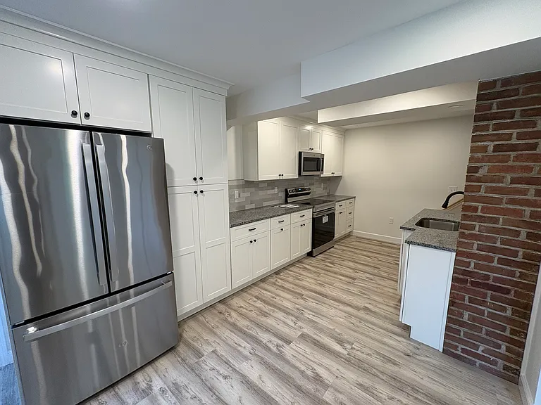 859 Main St — Photo 11