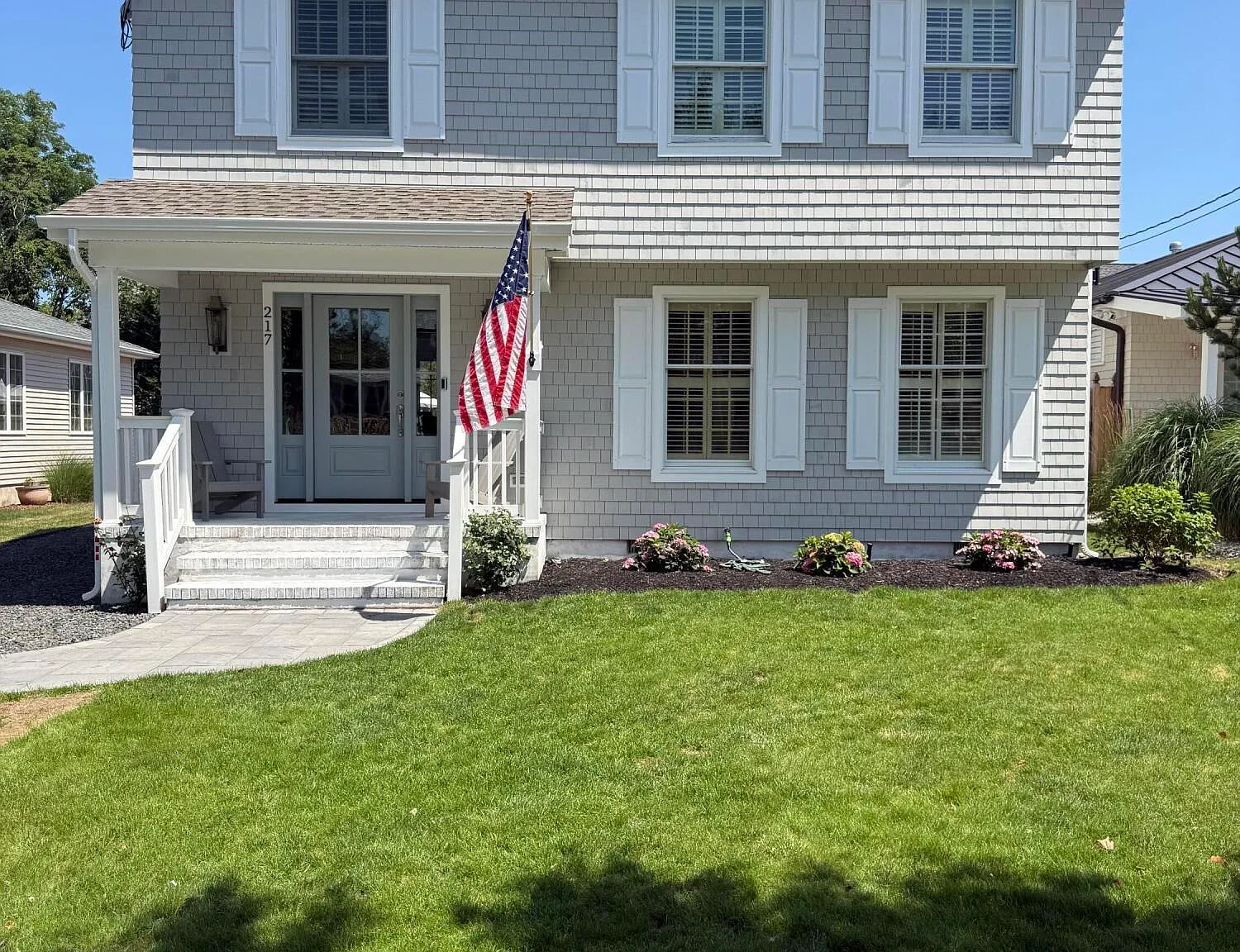 3 bed, 2.5 bath, 2070 sqft, $7,000 — Photo 3