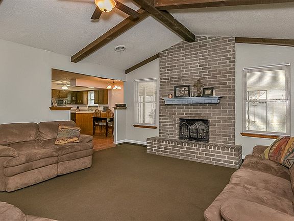 3rd image of 5808 SW 50th Ave