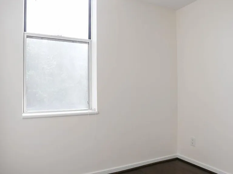 Versatile Bedroom or Home Office Space