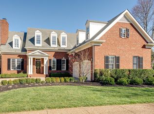 15 Middleton Park Ln, Nashville, TN 37215