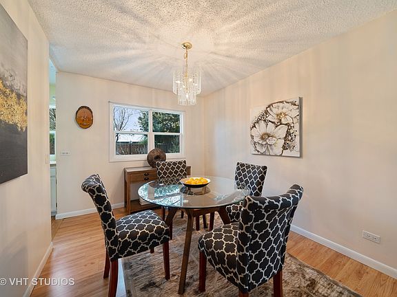 5th image of 2S632 Wildwood Ct