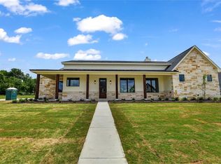 1348 Crown Valley Dr, Weatherford, TX 76087