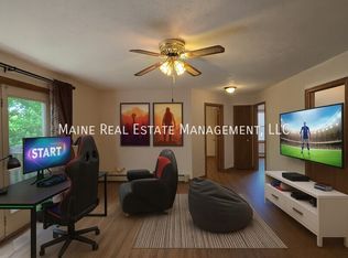 6 Hartley St APT 7, Lewiston, ME 04240