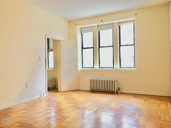 3rd image of 770 Saint Marks Ave APT 1D