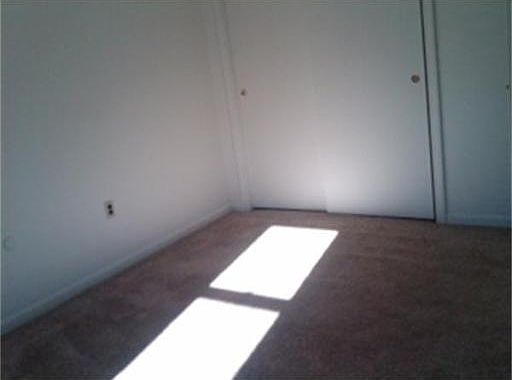 4th image of 10 Park St APT D