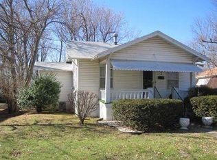 1327 S Kimbrough Ave, Springfield, MO 65807