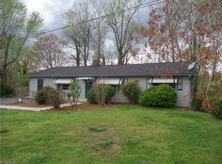 420 Thomas St, North Wilkesboro, NC 28659