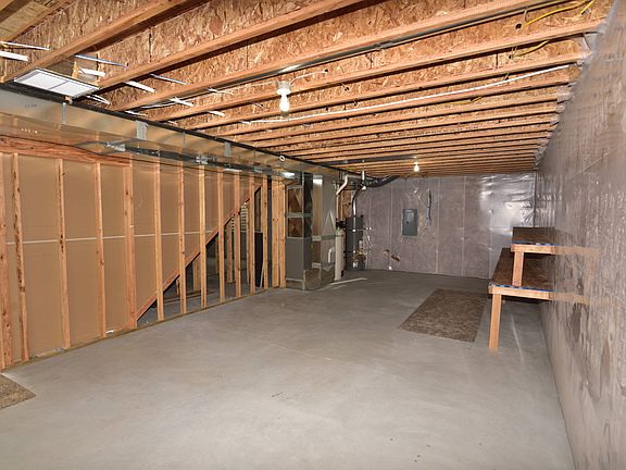 5th image of 3866 Brighton Cir