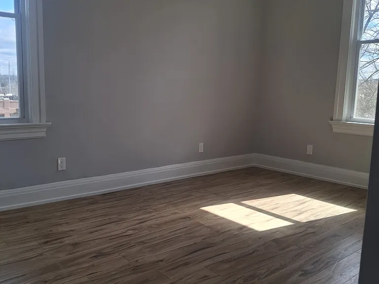 805 Ridgeway Ave #2 — Photo 25