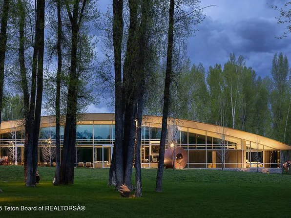 1120 S Thunder Rd, Wilson, WY 83014