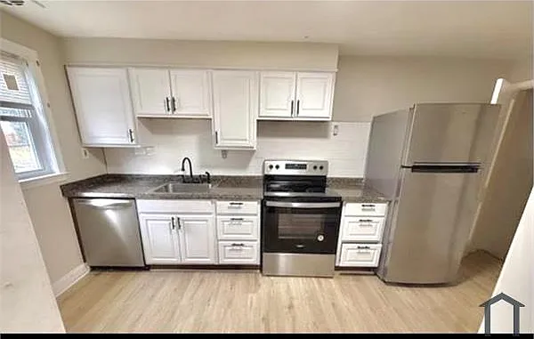 1240 Newfield Rd — Photo 1