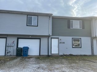 2035 Ayers Dr, Uniontown, OH 44685