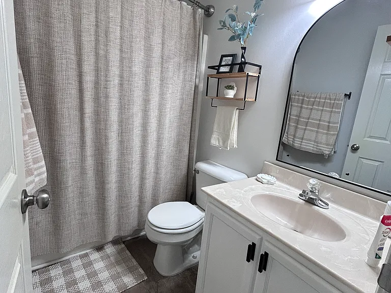 1030 Woodland Dr — Photo 25