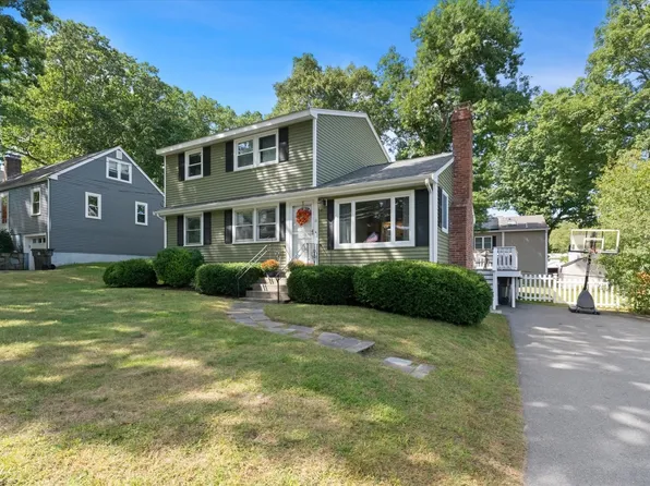 11 Lookout Ave, Natick, MA 01760