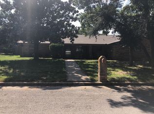 2606 Phelps St, Stephenville, TX 76401