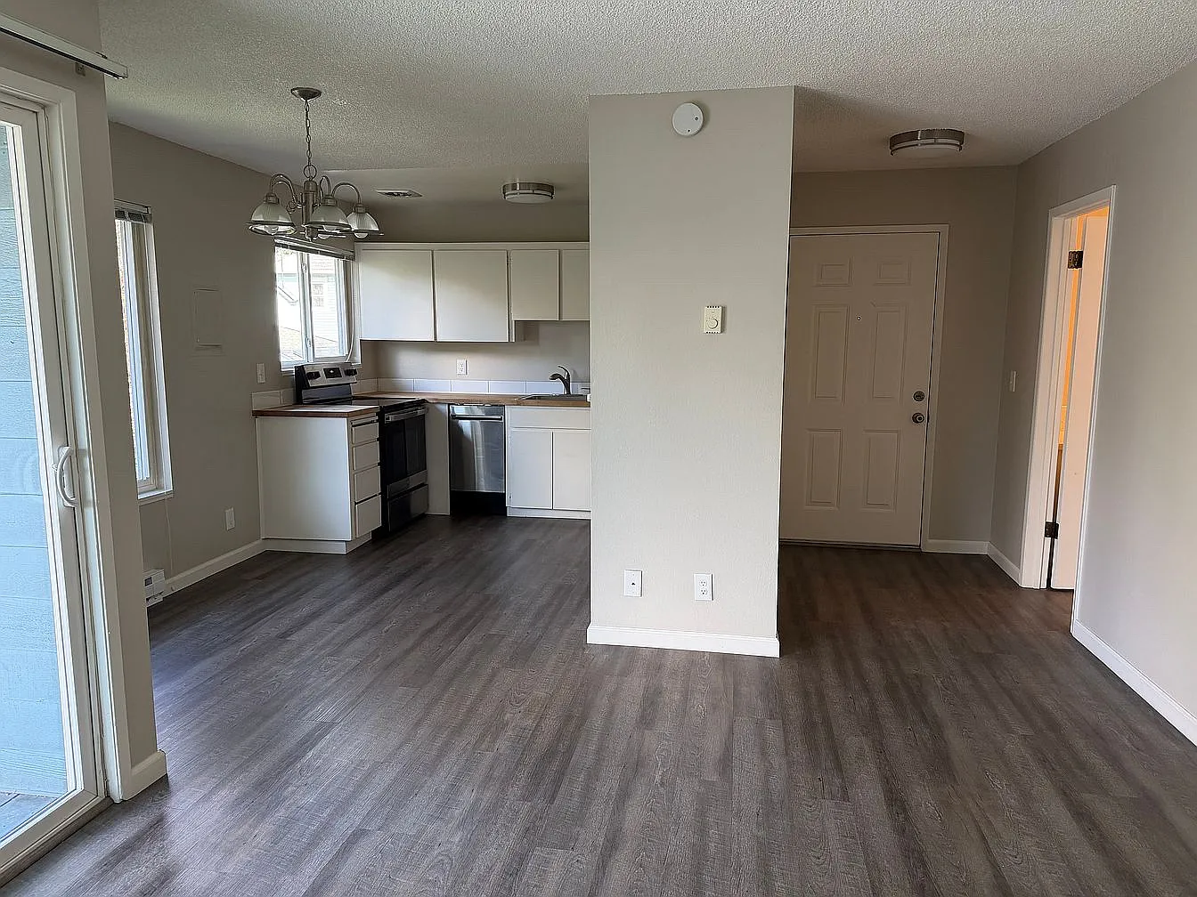 1 bed, 600 sqft, $1,400 — Photo 1