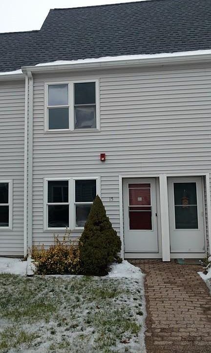 1st image of 15 Mary Dyer Ln