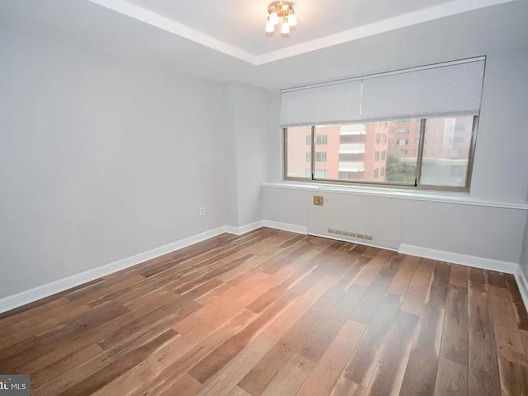 1111 Arlington Blvd #319 — Photo 24