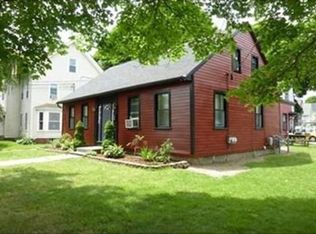 218 N Main St, Middleboro, MA 02346