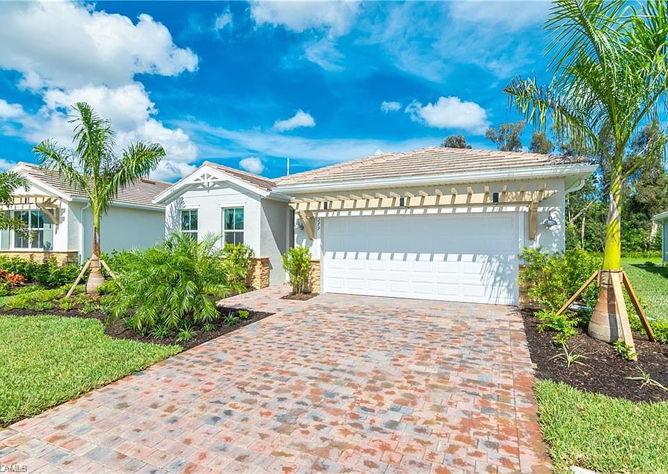1st image of 279 TAMARINDO LN
