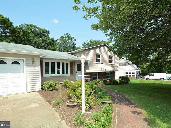 4th image of 5730 La Vista Dr
