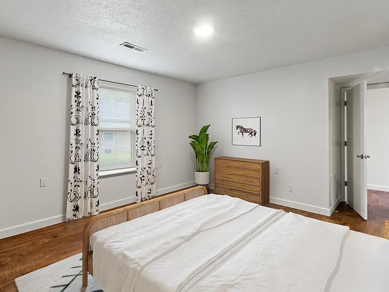 Metro Apartments At Bethalto — Photo 12