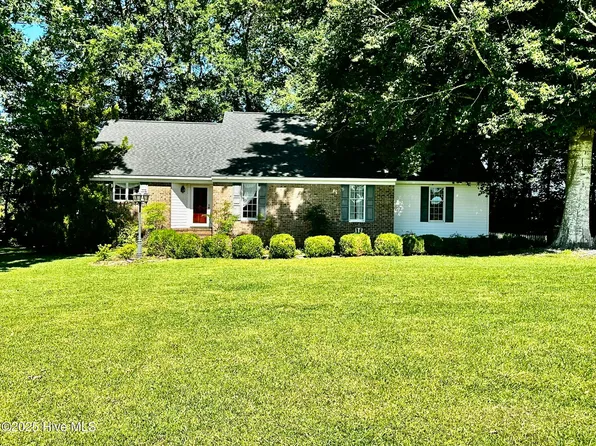 9550 Nc 171, Williamston, NC 27892