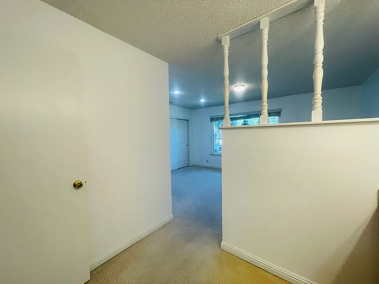 1150 Stafford Dr — Photo 33
