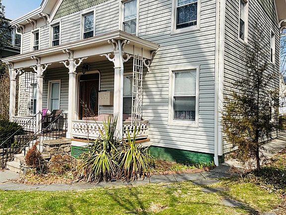 4th image of 1206 Main Street