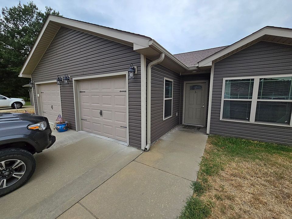 1st image of 1423 McLain St APT 2