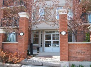 2300 Parkhaven Blvd #405, Oakville, ON L6H6V9